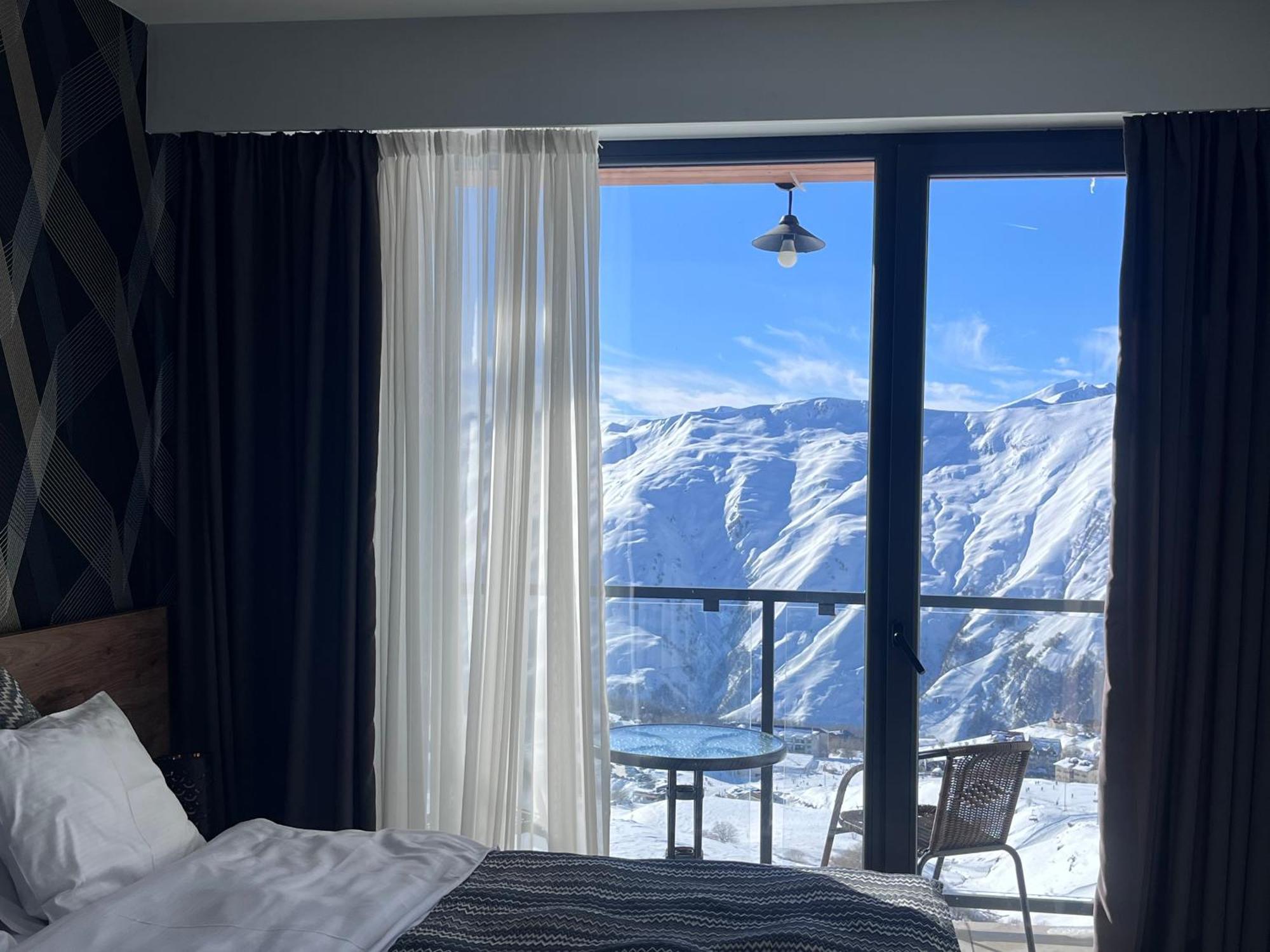 Ferienwohnung Gudauri Amazing Mountain View Exterior foto